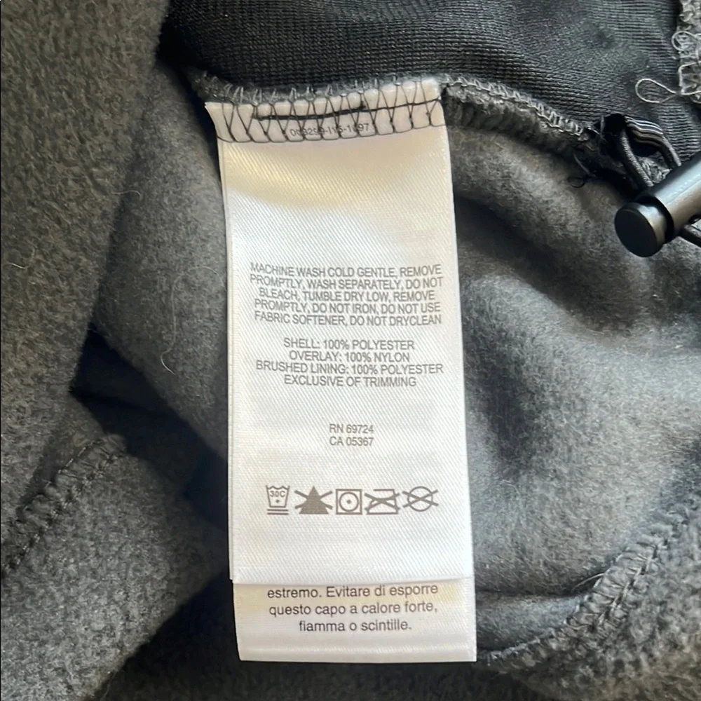 Columbia Two-Tone Fleece Jacket in Black and Gray Adult Size Small